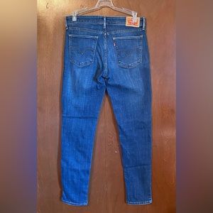 Levi 711 skinny jeans